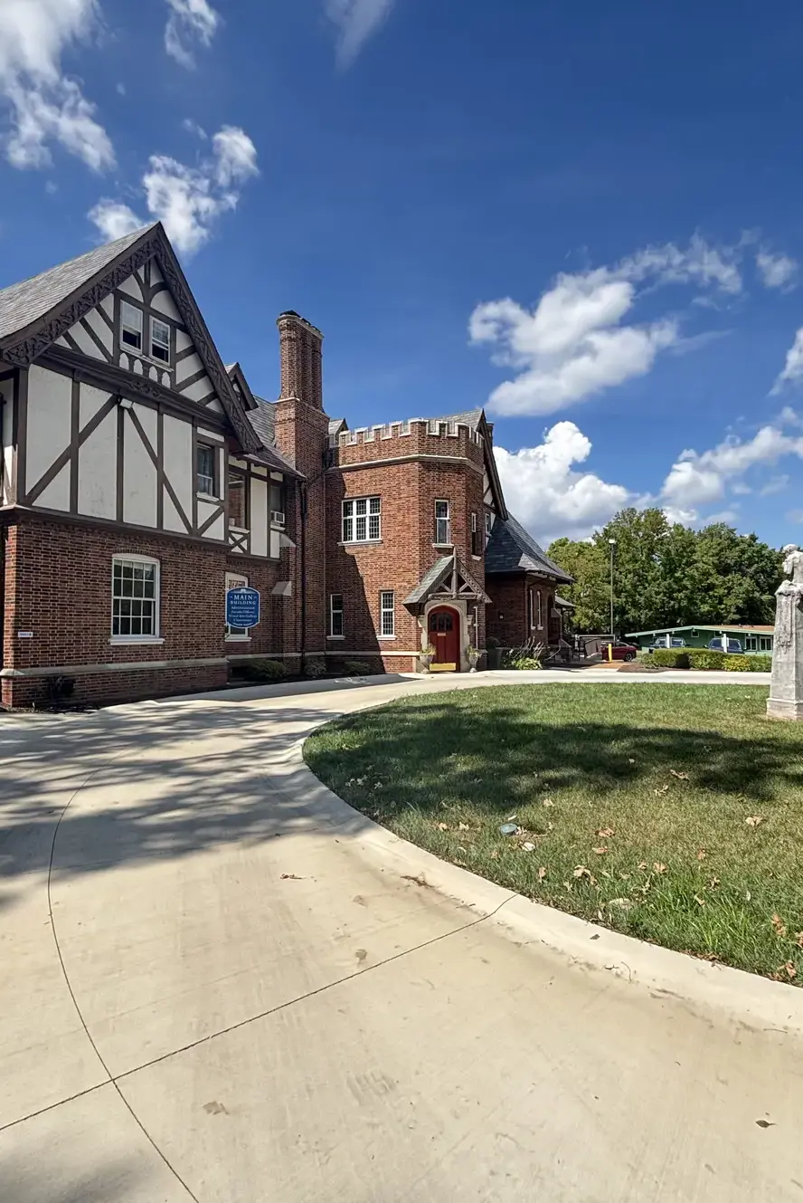 Thomas Jefferson School field view